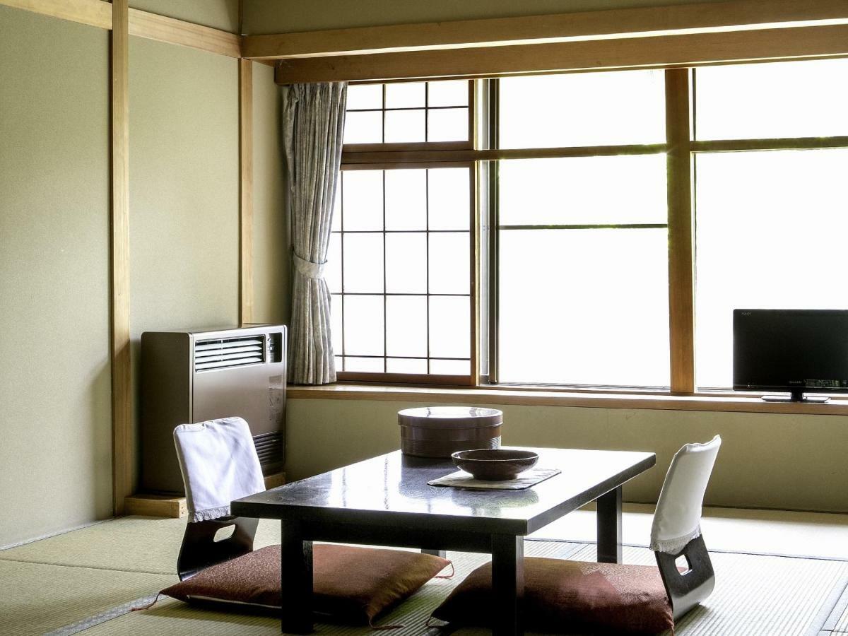 Ryokan Warabino Takayama  Exterior foto