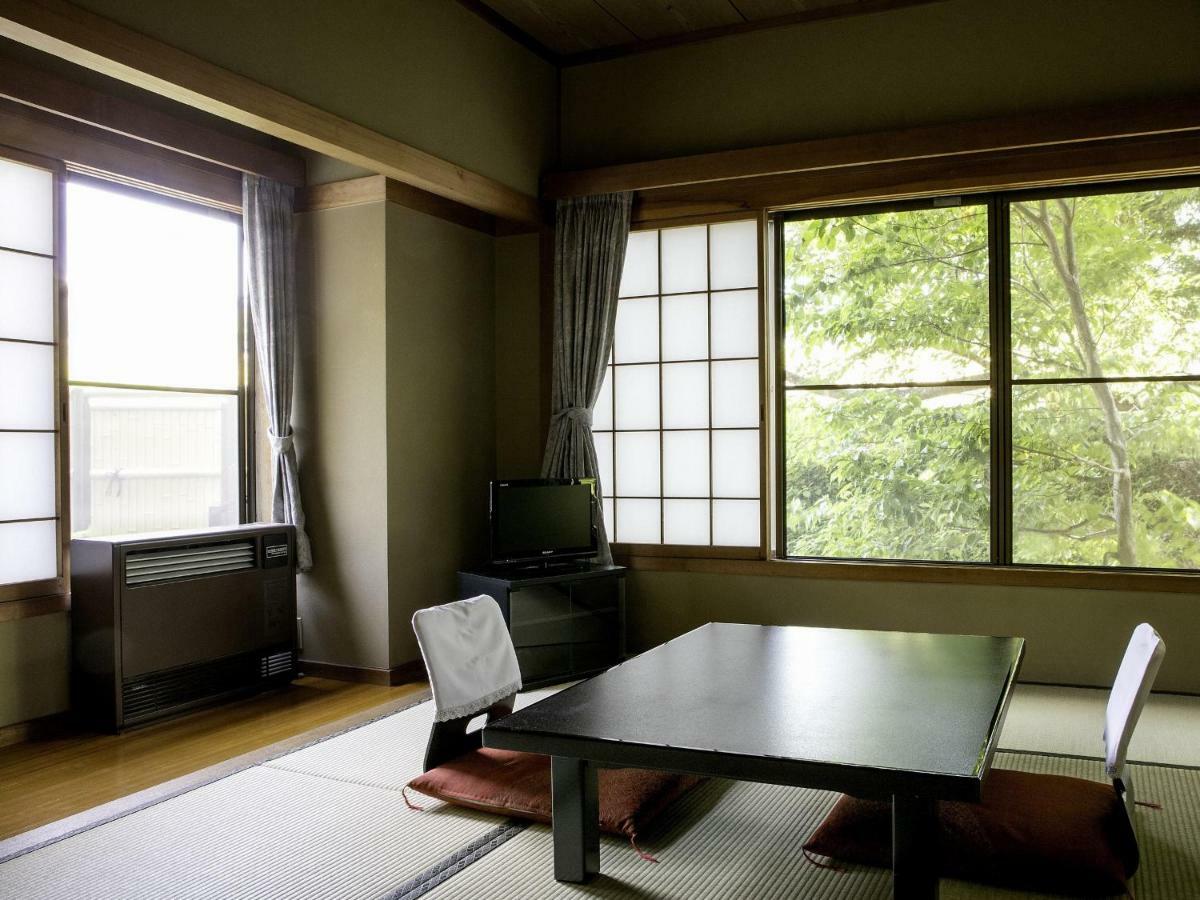Ryokan Warabino Takayama  Exterior foto
